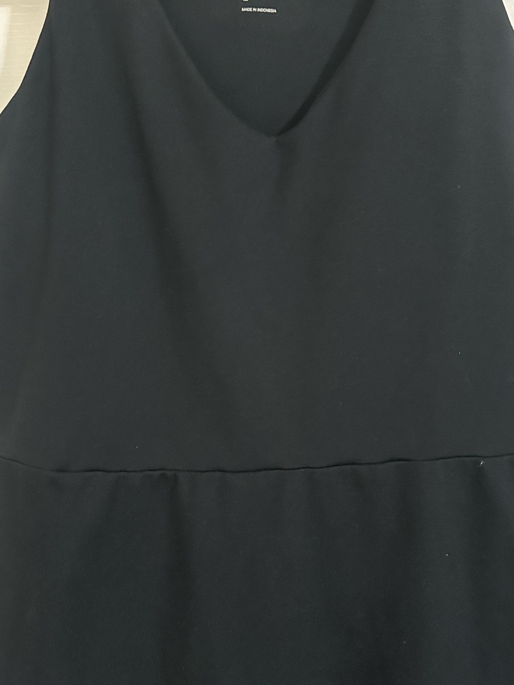 GAP Black Athletic Sleeveless Fit-and-Flare Dress - Picture 2 of 4